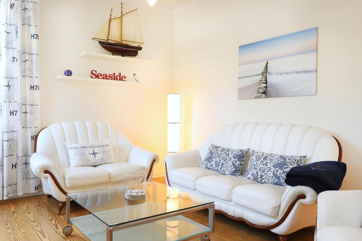 Villa Warnemuende Ferienwohnungen 로스토크 외부 사진